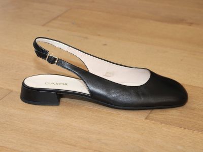 Escarpin en cuir noir Gabor avec bride arrière