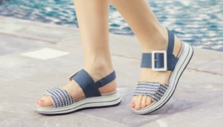 COMMENT BIEN CHOISIR SES SANDALES EN GRANDE TAILLE POUR UNE FEMME ?